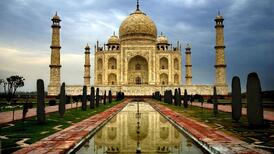 Travel-Taj-Mahal-India-Wallpaper